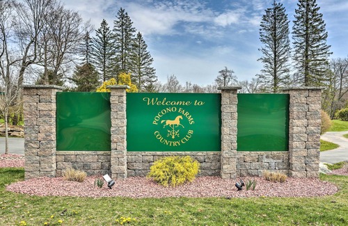 Tobyhanna Cabaña | Hot Tub + Lake Access: Spacious Tobyhanna Home
