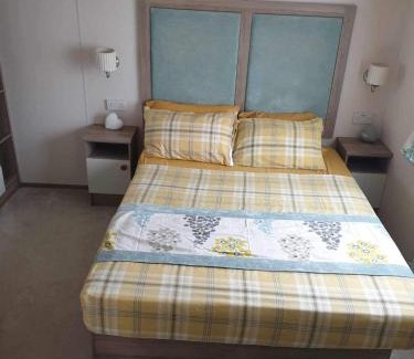 Dogdyke Chalet De Esquí | hot tub luxury caravan 23 Lancaster tattershall lakes