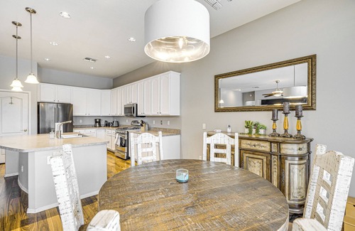Deer Valley Casa | Hot Tub & On-Site Hiking: Phoenix Retreat!