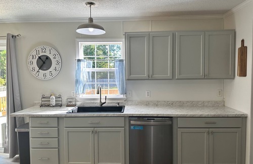 Newport Casa | Hot Tub, Pet Friendly, 3 miles to Emerald Isle, fully fenced yard.