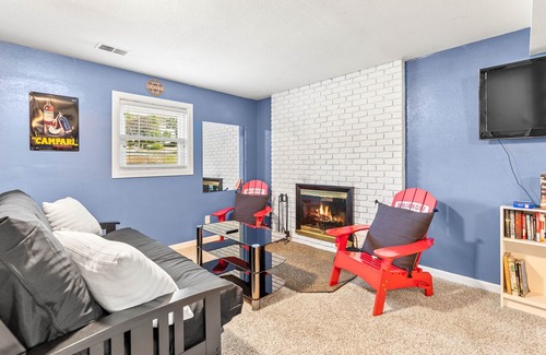 Gresham Casa | Hot Tub|Pool Table|Fire Pit| SpringWater Retreat