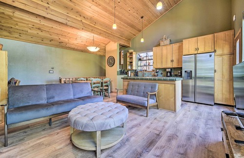 Truckee Cabaña | Hot Tub & Ski Shuttle: Northstar Resort House