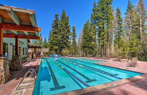 Truckee Cabaña | Hot Tub & Ski Shuttle: Northstar Resort House