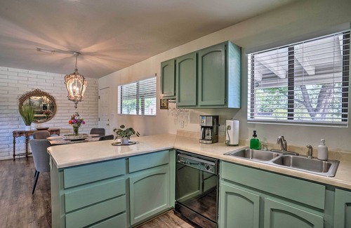Chino Valley Casa | ¡NUEVO! Chino Valley Home en 1 Acre con patio cercado