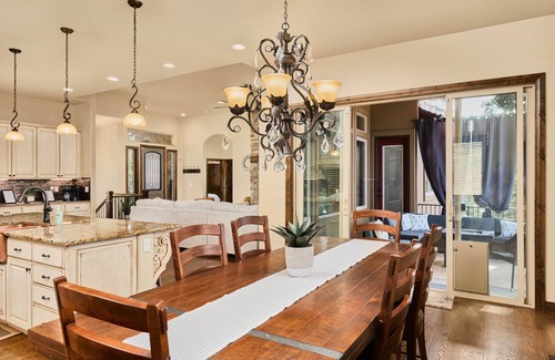 Woodland Park Casa | 🏔 Hot Tub & Views of Pikes Peak - Summit Lodge
