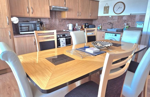 Kilmun Casa | Hot tub. Water views. Sleeps 12. A perfect base to explore Argyll. Pet friendly.