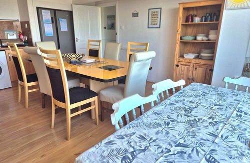 Kilmun Casa | Hot tub. Water views. Sleeps 12. A perfect base to explore Argyll. Pet friendly.