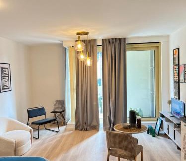 Laken Casa | Hote Brussels center City luxe Tours et Taxi