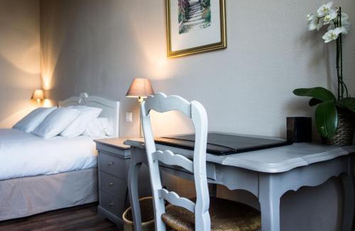 Saint-Maximin-la-Sainte-Baume Hotel | HOTEL DE FRANCE - Hôtel de charme en Provence