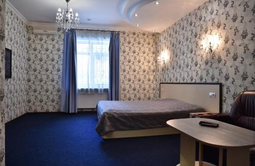 Holosiivskyj Hotel | Hotel Т2