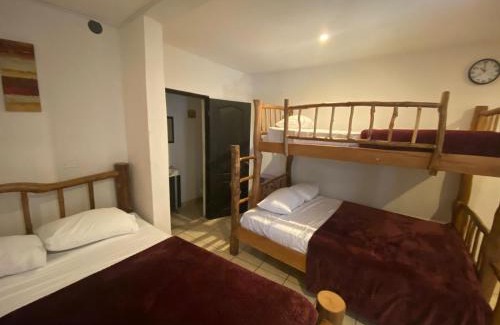 Zona 13 Casa | Hotel 17-52