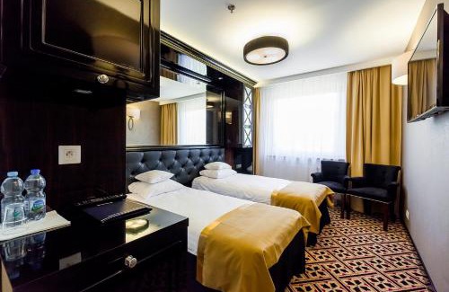 Zegrze Poludniowe Hotel | Hotel 500 Premium