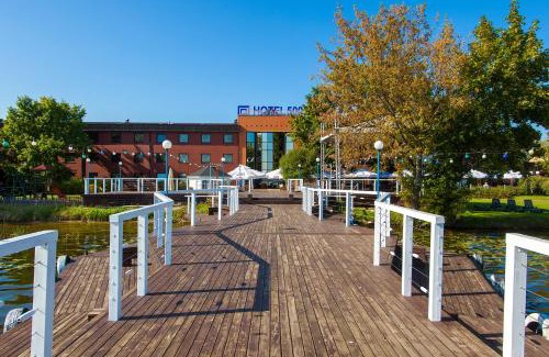 Zegrze Poludniowe Hotel | Hotel 500 Premium
