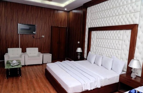 Multan Hotel | Hotel Aarsh Palace