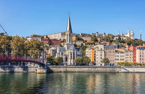 9th Arrondissement Apartamento | Hotel Adonis Lyon Dock West - Standard Double Room
