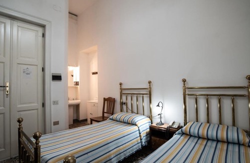 Marina District Hotel | Hotel AeR BJ Vittoria