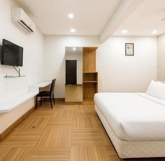 Kalyani Nagar Casa | Hotel Akharot Inn