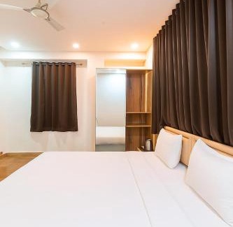 Kalyani Nagar Casa | Hotel Akharot Inn