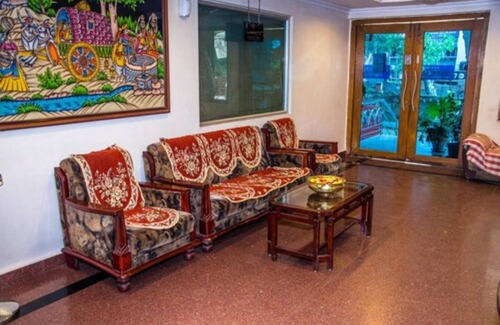 Railway New Colony Hotel | Hotel Akshaya