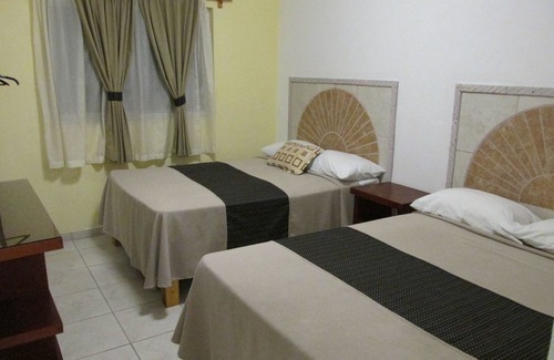Manzanillo Hotel | Hotel Albatros Palace