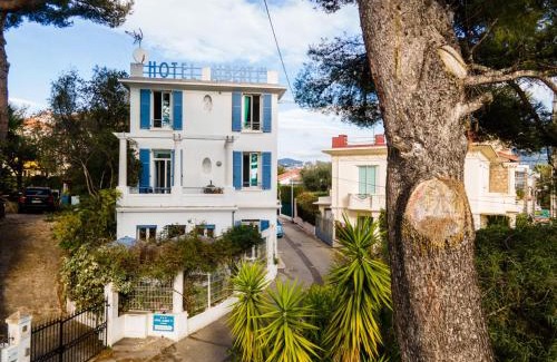 Riou - Petit Juas - Av de Grasse Hotel | Hotel Albert 1er