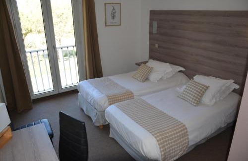 Valras-Plage Hotel | Hotel Albizzia