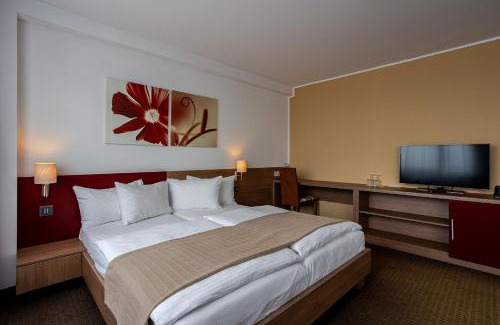 Humenne Hotel | Hotel Alibaba