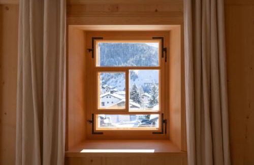 Lech am Arlberg Hotel | Hotel Almhof Schneider