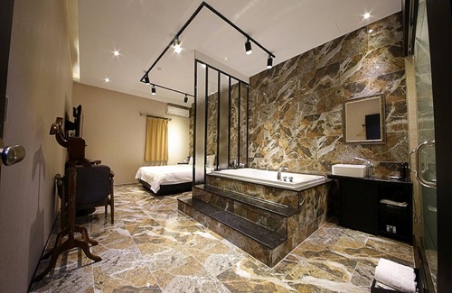 Choryang Hotel | Hotel Almond Busan Station