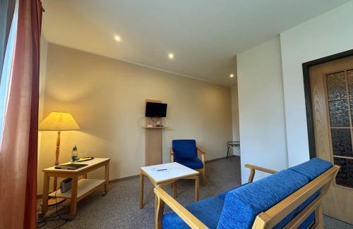 Neuwilthen Hotel | Hotel am Lärchenberg I Frühstück, WLAN, Parkplatz