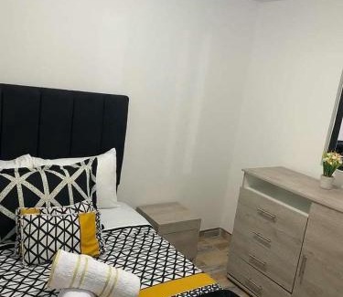 Engativa Apartamento | Hotel Amatista-Cerca al Aeropuerto