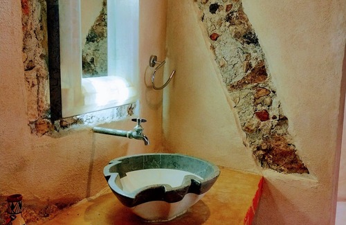 Izamal Hotel | Hotel y Museo Aldea Maya Toktli Orígenes - Casa Maya Toh - Alberca + Starlink