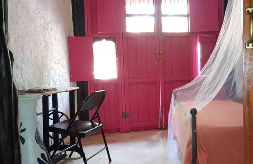 Izamal Hotel | Hotel y Museo Aldea Maya Toktli Orígenes - Casa Maya Melipona -Alberca+Starlink