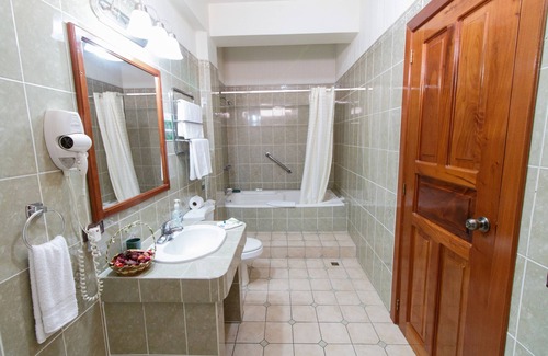 Quetzaltenango Hotel | Hotel Anna Inn