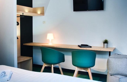 Pont-a-Lesse Hotel | Hotel Aquatel