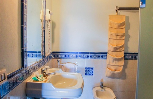 Santa Marina Salina Hotel | Hotel Arcangelo - Salina