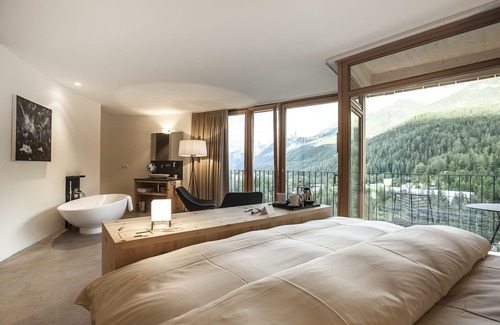 Engadin Scoul Hotel | Hotel Arnica Scuol - Adults only