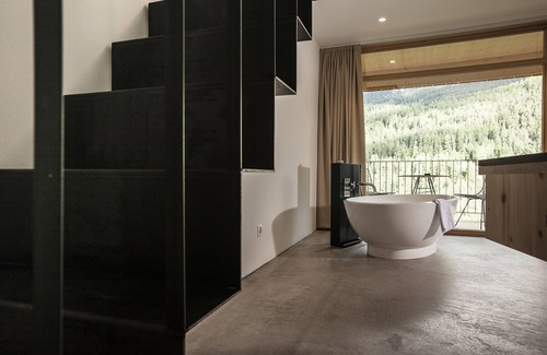 Engadin Scoul Hotel | Hotel Arnica Scuol - Adults only