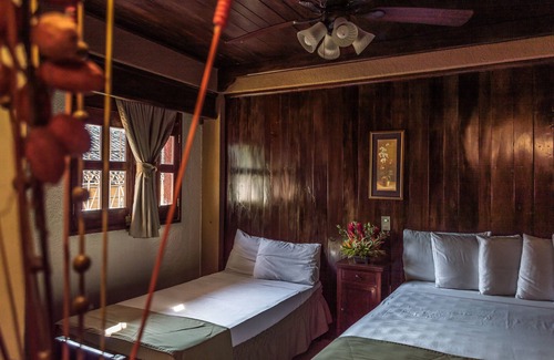Retalhuleu Hotel | Hotel Astor