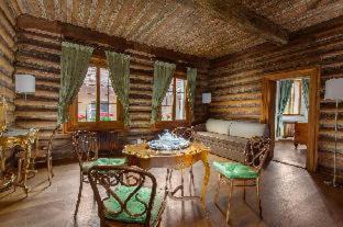 Mala Strana Hotel | Hotel At the Green Grape