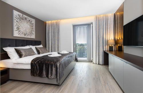 Hradec Kralove Apartamento | Hotel Awam
