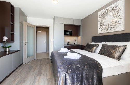 Hradec Kralove Apartamento | Hotel Awam