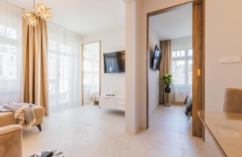 Miedzyzdroje Apartamento | Hotel Bałyk 3 Międzyzdroje by HolidayHomePL - basen, sauna, parking w cenie