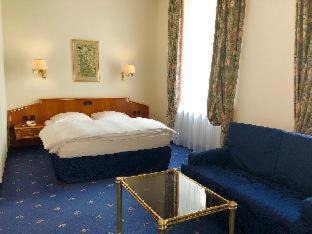 Innere Neustadt Hotel | Hotel Bayerischer Hof Dresden