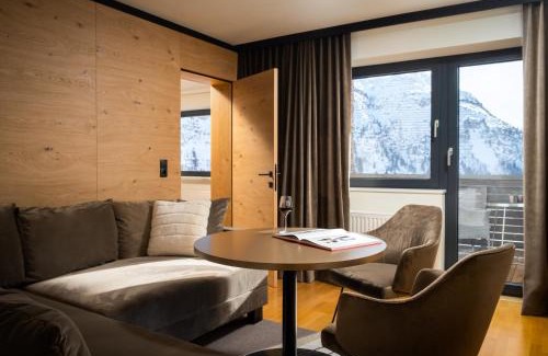 Lech am Arlberg Hotel | Hotel Bergkristall Oberlech