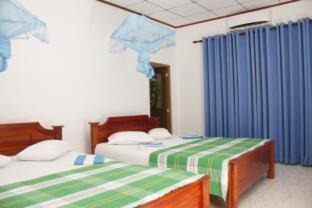 Yodakandiya Hotel | Hotel Birds View