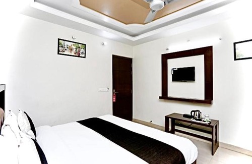 Agra Hotel | Hotel Blossom Residency family Stay