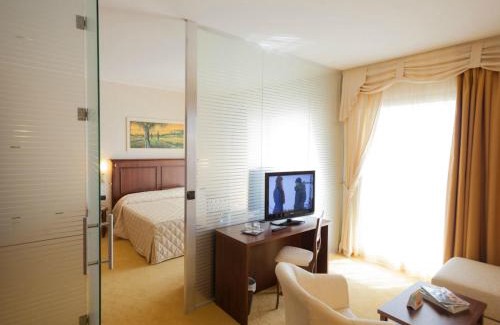 Costermano Hotel | Hotel Boffenigo - The Golden Hour