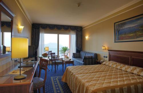 Costermano Hotel | Hotel Boffenigo - The Golden Hour
