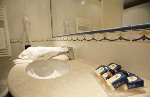 Costermano Hotel | Hotel Boffenigo - The Golden Hour